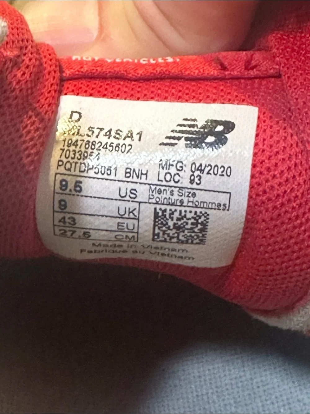 New Balance 574 Men’s Sneakers Shoes Size 9.5 Red White Blue